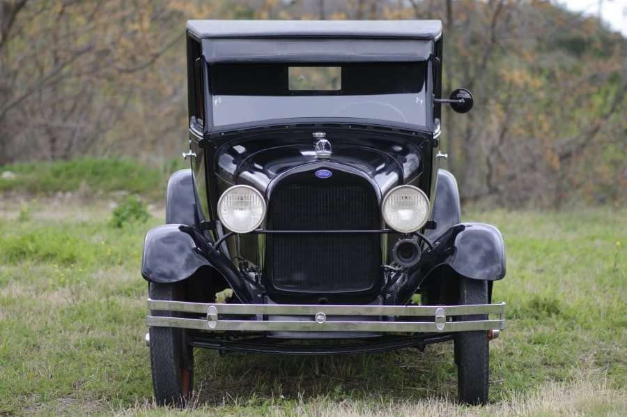 1929 Ford Model A Pickup & Model AA - Image 6 of 6