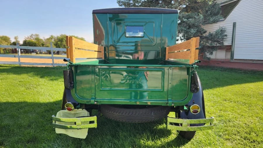 1929 Ford Model A Pickup & Model AA - Image 5 of 17