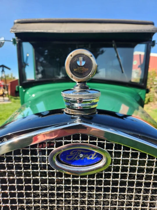 1929 Ford Model A Pickup & Model AA - Image 6 of 17