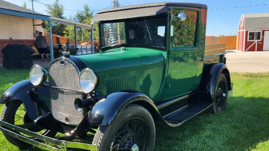 1929 Ford Model A Pickup & Model AA - Image 4 of 17