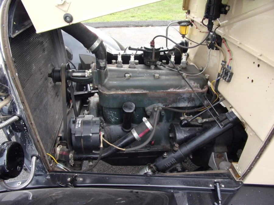 1929 Ford Model A Pickup & Model AA - Image 8 of 12