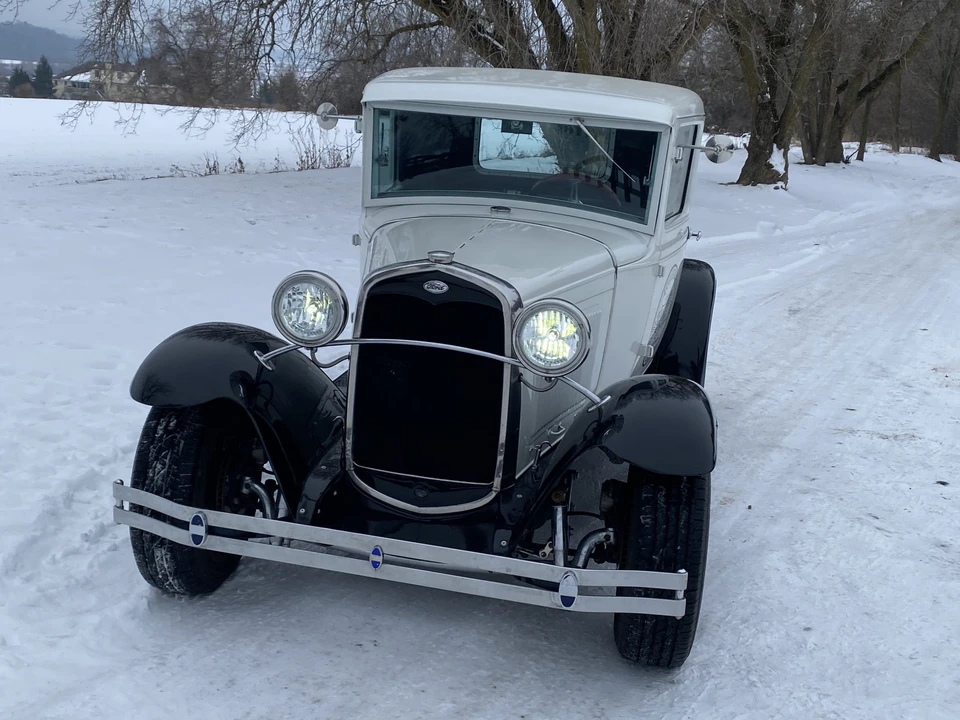 1929 Ford Model A Pickup & Model AA - Image 10 of 31
