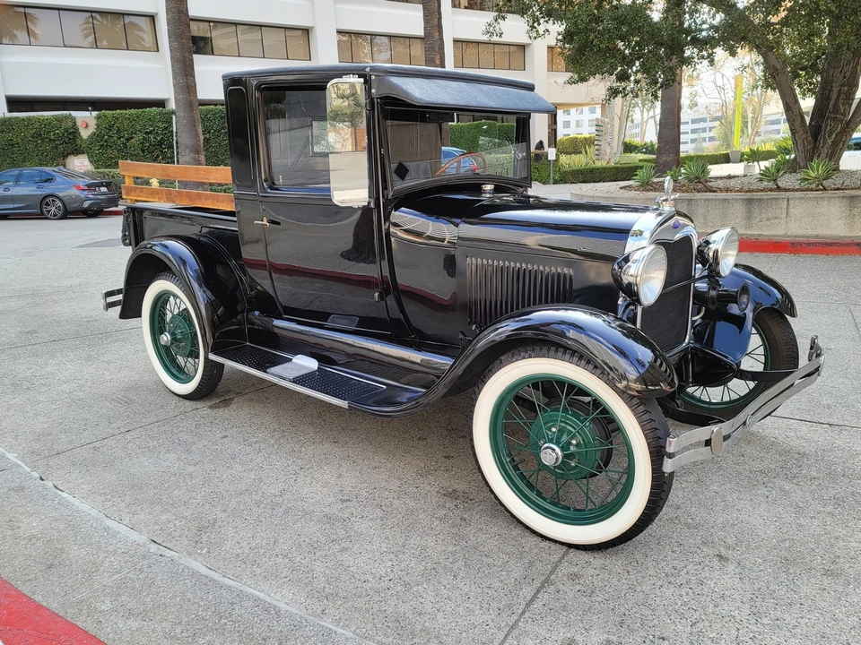 1929 Ford Model A Pickup & Model AA - Image 2 of 31