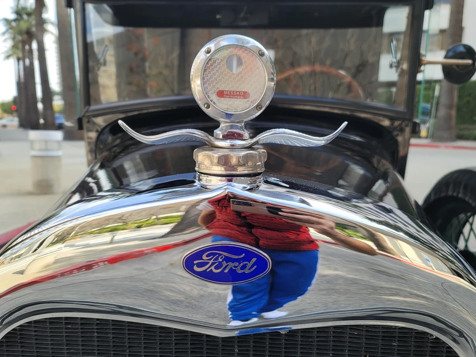 1929 Ford Model A Pickup & Model AA - Image 29 of 31