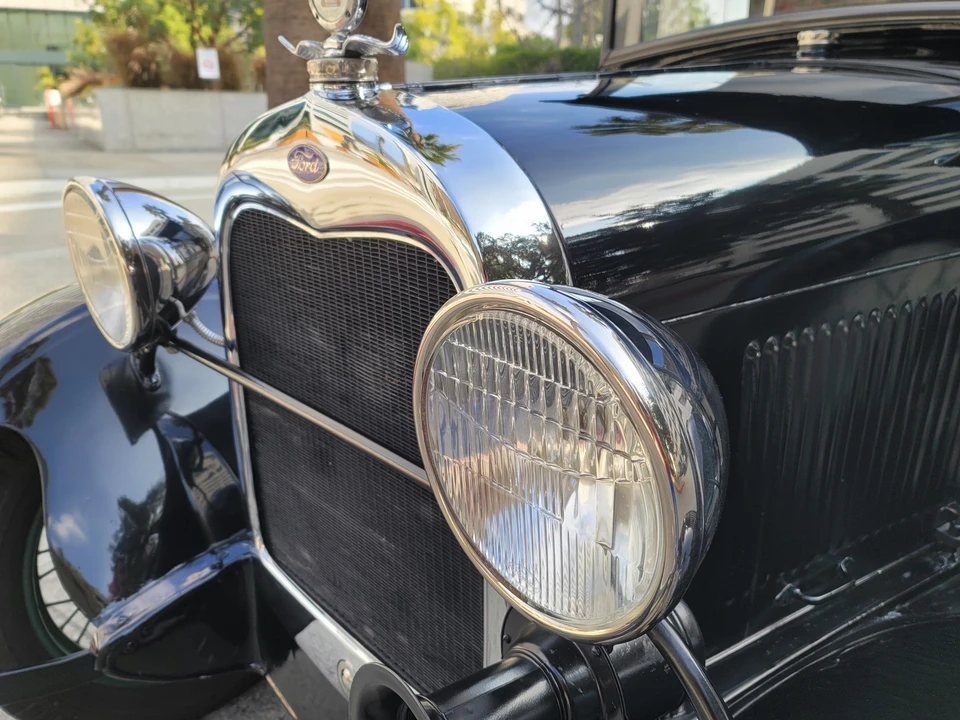 1929 Ford Model A Pickup & Model AA - Image 28 of 31