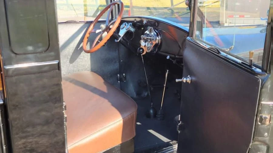 1929 Ford Model A Pickup & Model AA - Image 7 of 12