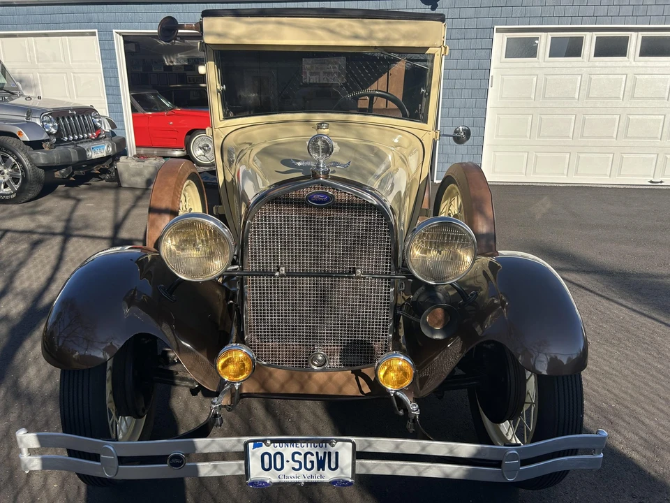 1929 Ford Model A Pickup & Model AA - Image 2 of 31