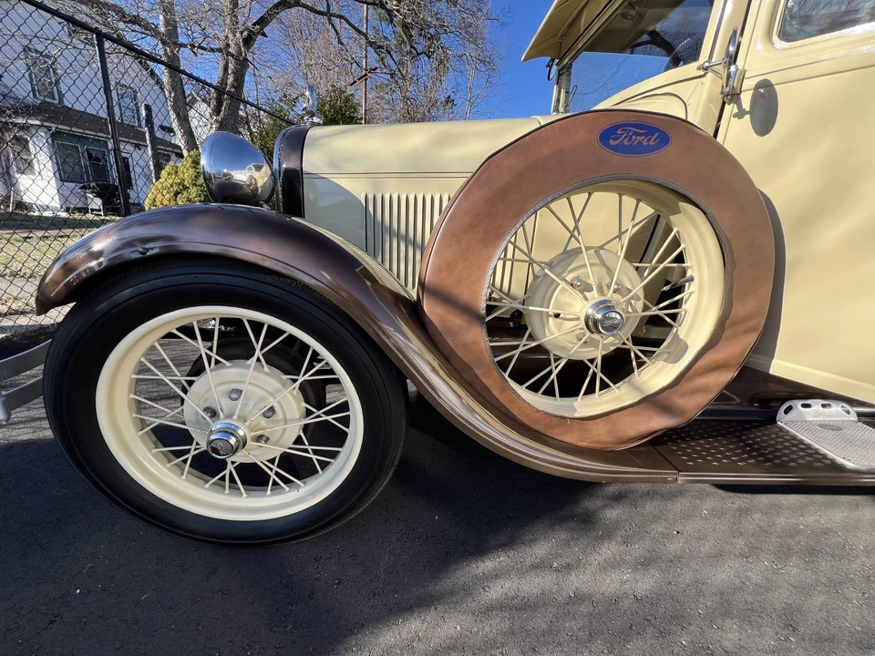 1929 Ford Model A Pickup & Model AA - Image 22 of 31