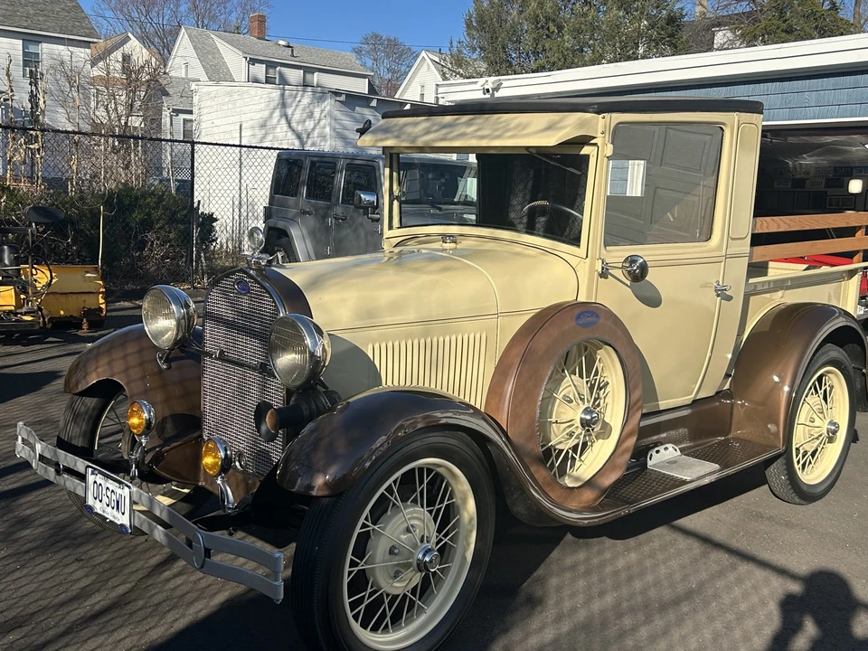 1929 Ford Model A Pickup & Model AA - Image 15 of 31