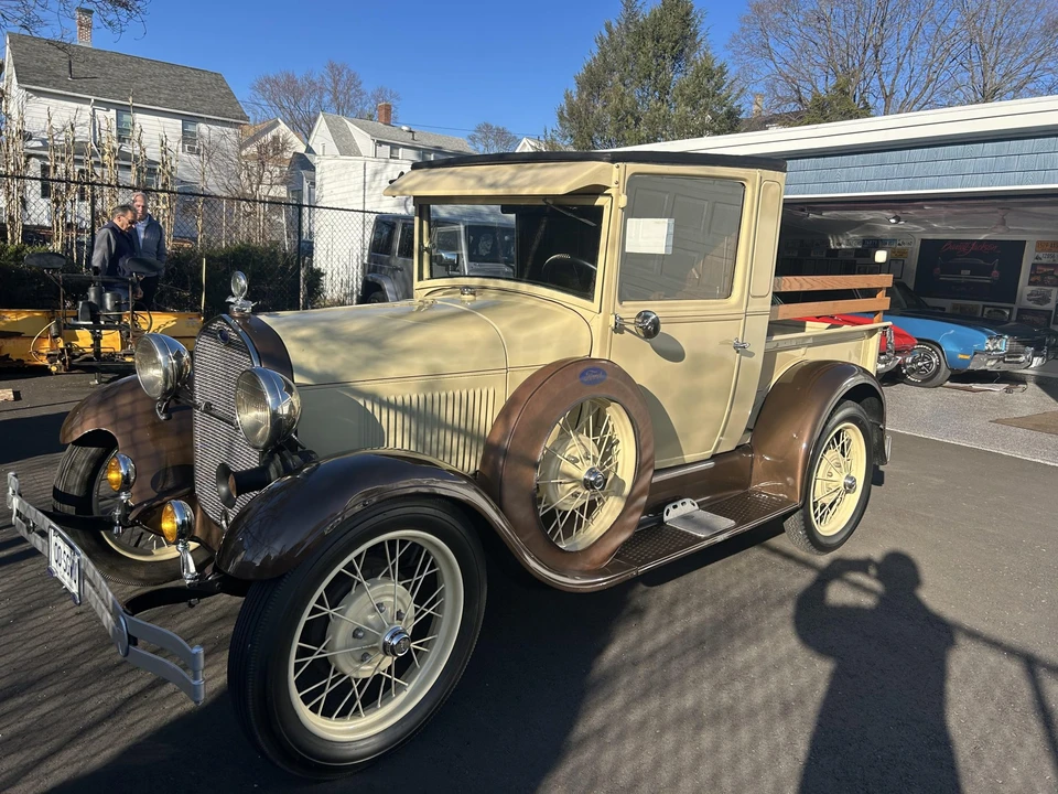 1929 Ford Model A Pickup & Model AA - Image 14 of 31