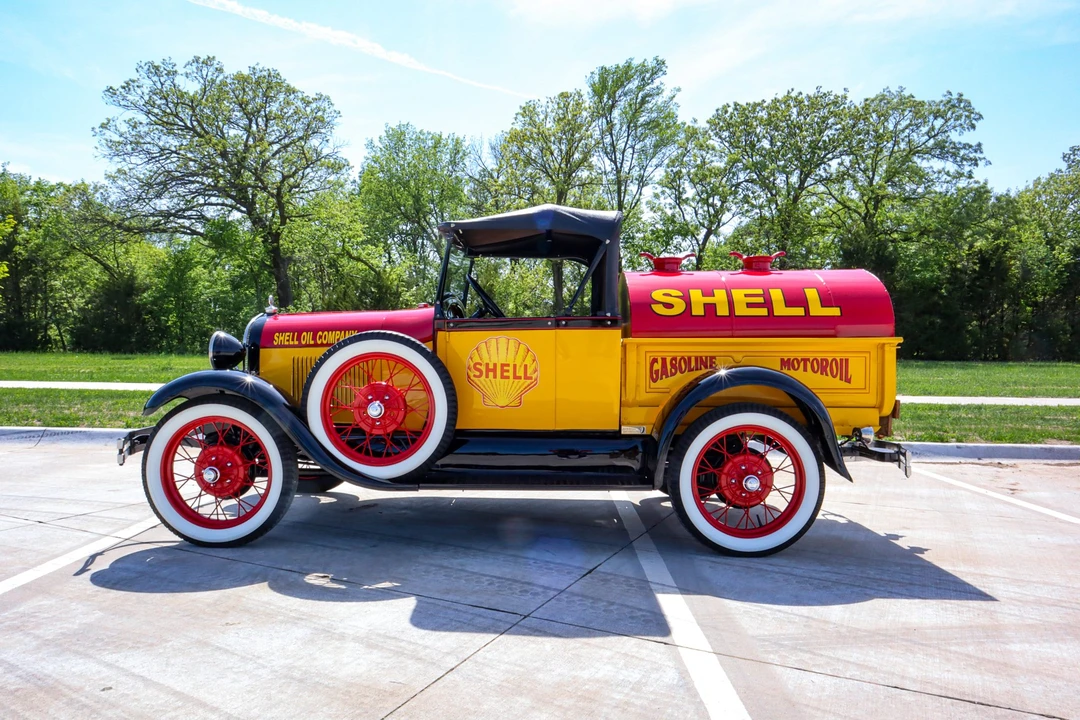 1929 Ford Model A Pickup & Model AA - Image 6 of 31