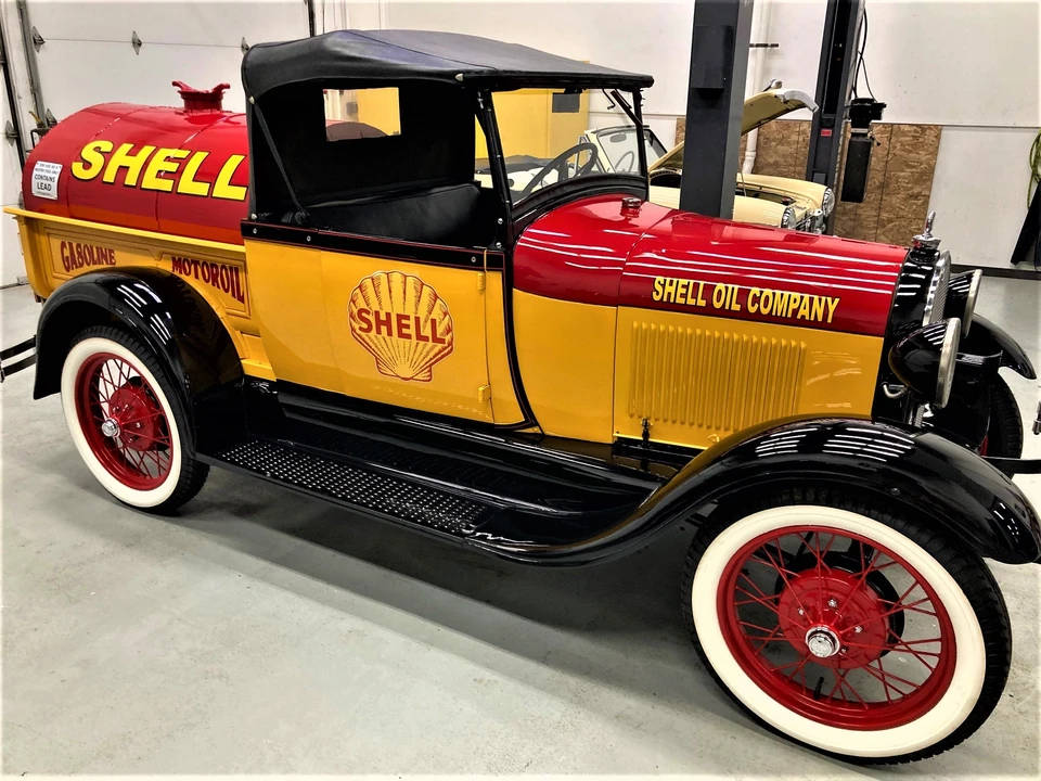 1929 Ford Model A Pickup & Model AA - Image 8 of 31