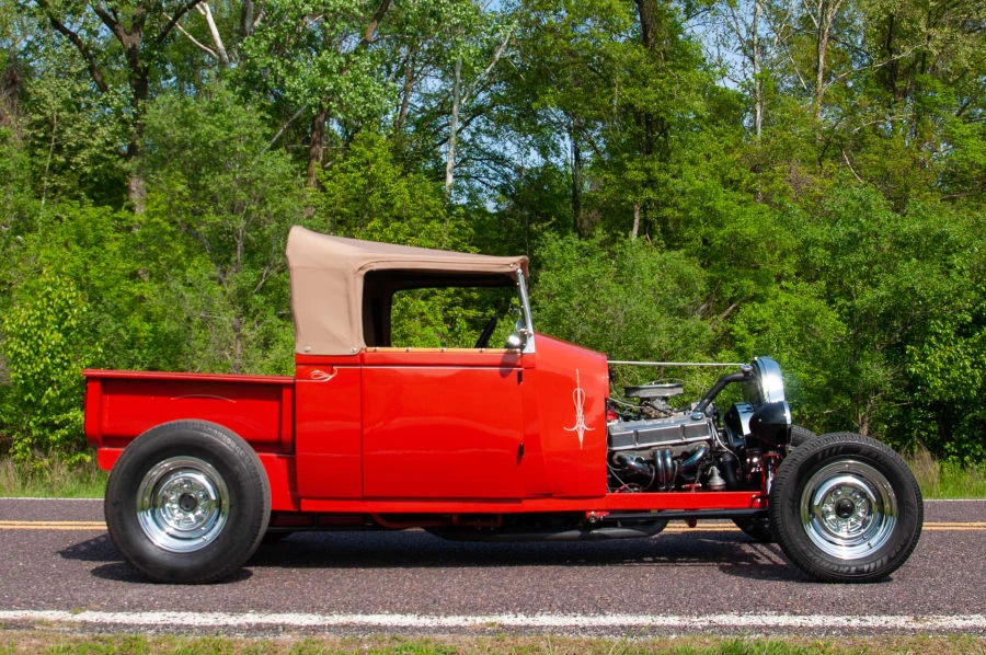 1929 Ford Model A Pickup & Model AA - Image 2 of 6