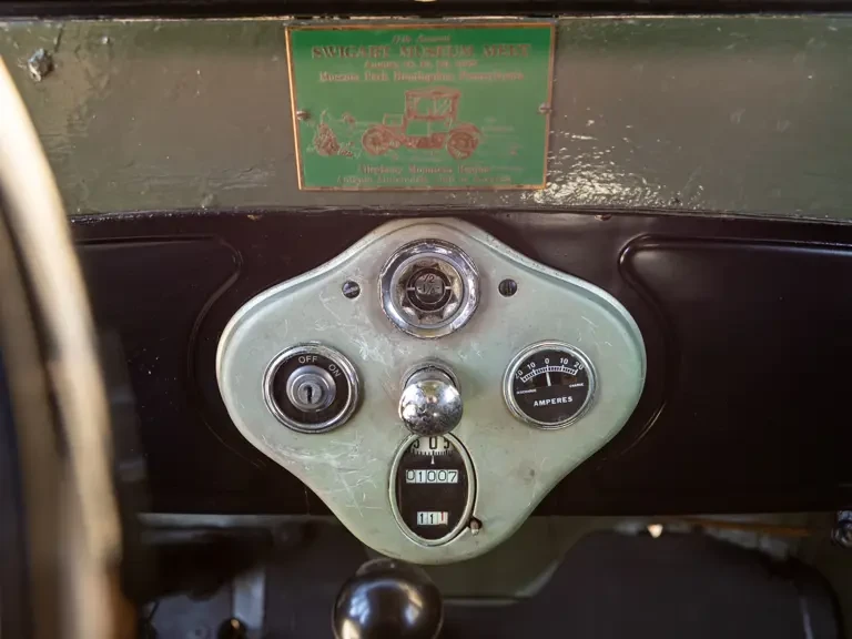 1929 Ford Model A Pickup & Model AA - Image 12 of 17