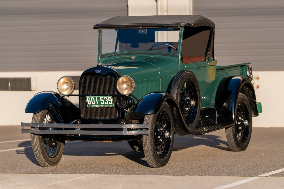 1929 Ford Model A Pickup & Model AA - Image 3 of 31