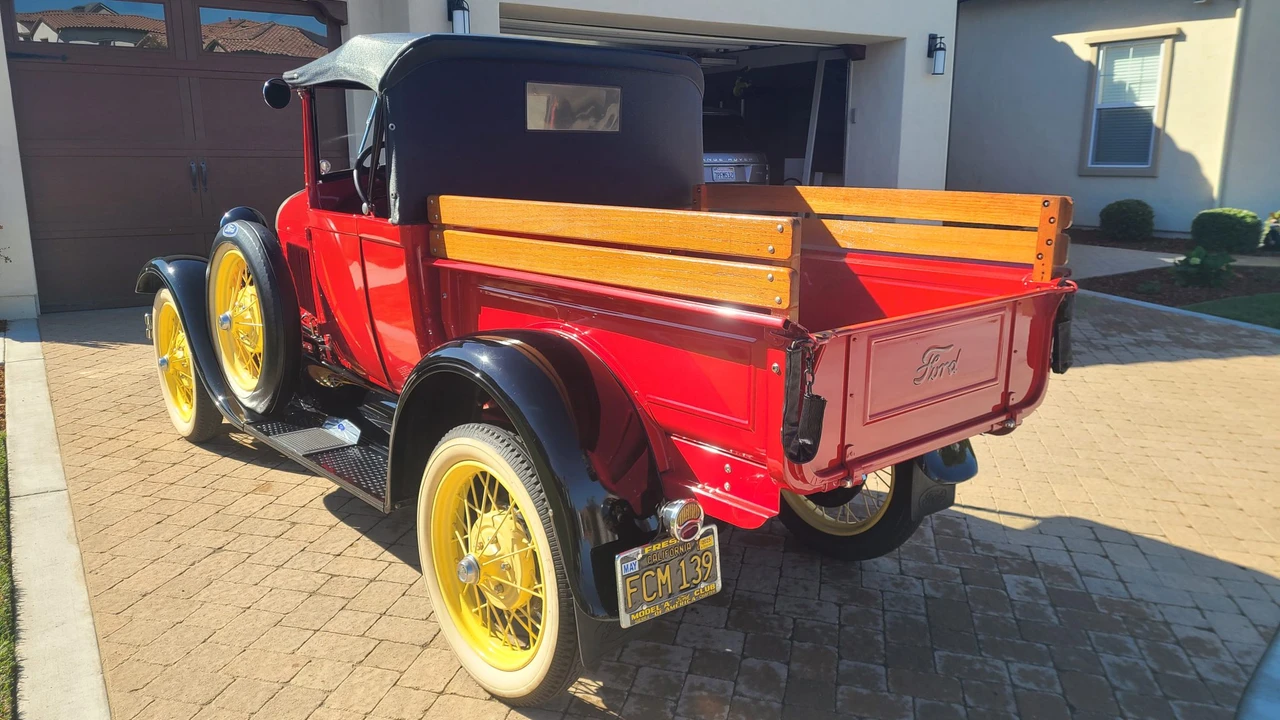 1929 Ford Model A Pickup & Model AA - Image 5 of 31