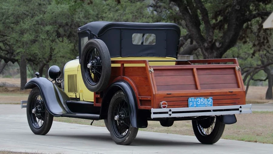 1929 Ford Model A Pickup & Model AA - Image 3 of 18