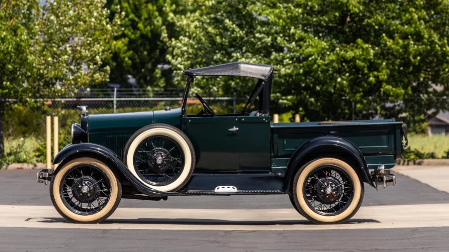 1929 Ford Model A Pickup & Model AA - Image 2 of 15