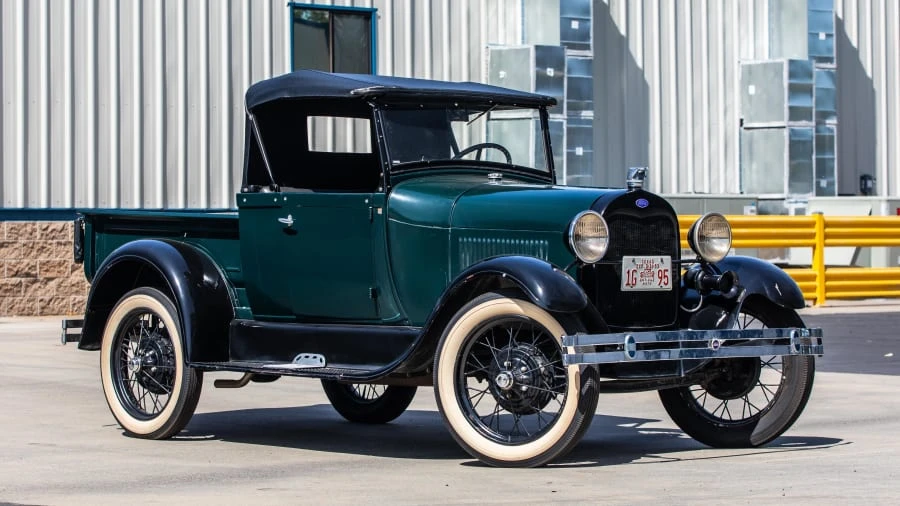 1929 Ford Model A Pickup & Model AA - Image 15 of 15