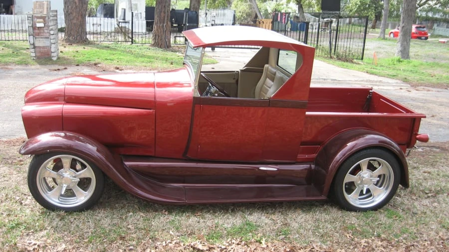 1929 Ford Model A Pickup & Model AA - Image 2 of 8