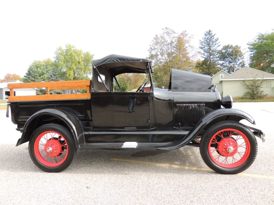 1929 Ford Model A Pickup & Model AA - Image 2 of 6