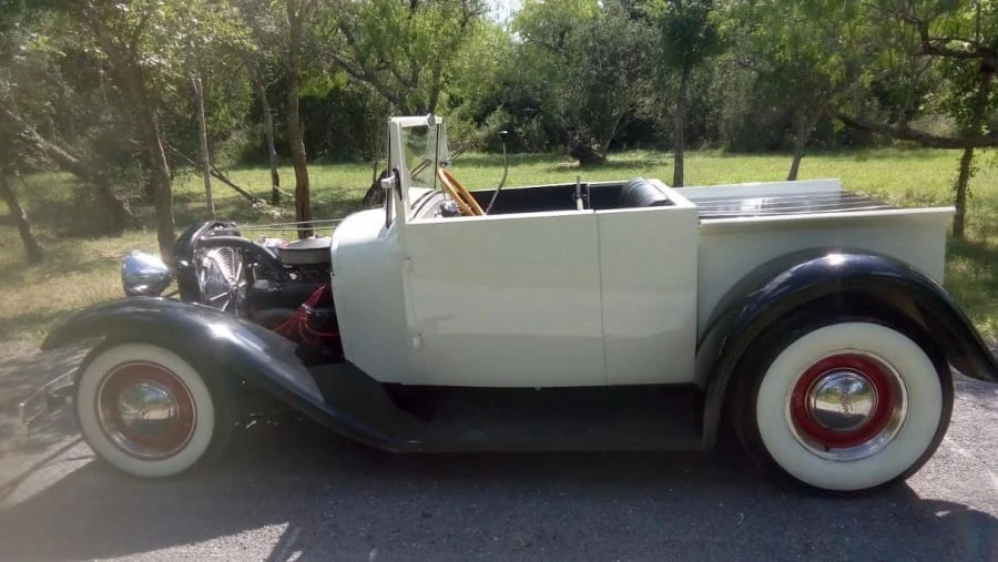 1929 Ford Model A Pickup & Model AA - Image 2 of 2