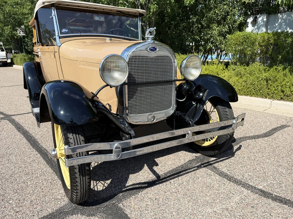 1929 Ford Model A Pickup & Model AA - Image 4 of 31