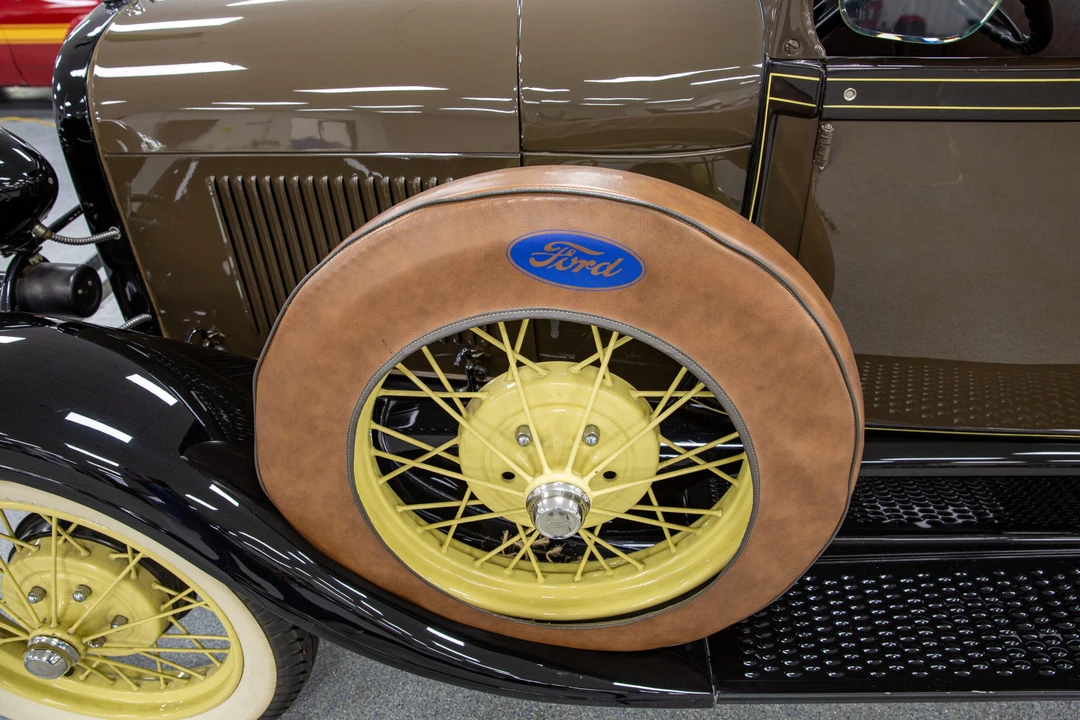 1929 Ford Model A Pickup & Model AA - Image 26 of 31