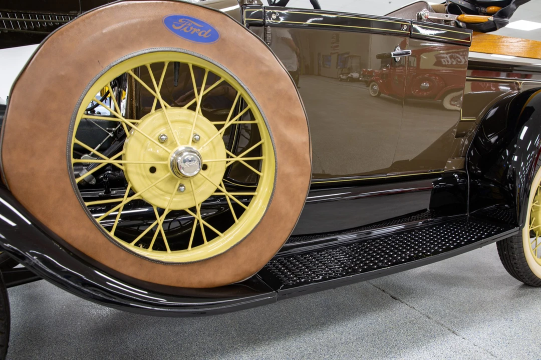 1929 Ford Model A Pickup & Model AA - Image 27 of 31