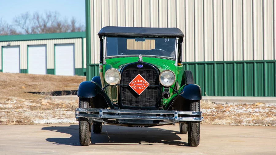 1929 Ford Model A Pickup & Model AA - Image 10 of 11