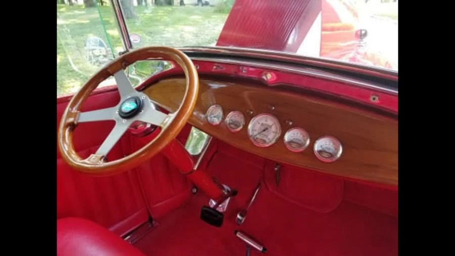 1929 Ford Model A Pickup & Model AA - Image 4 of 12