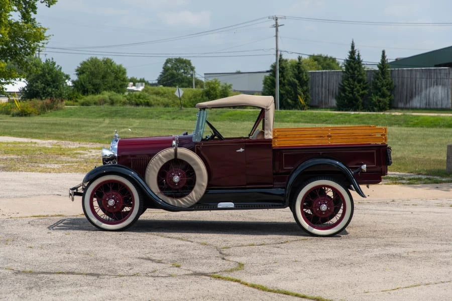 1929 Ford Model A Pickup & Model AA - Image 3 of 13