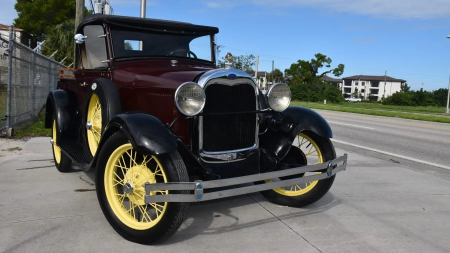 1929 Ford Model A Pickup & Model AA - Image 5 of 5