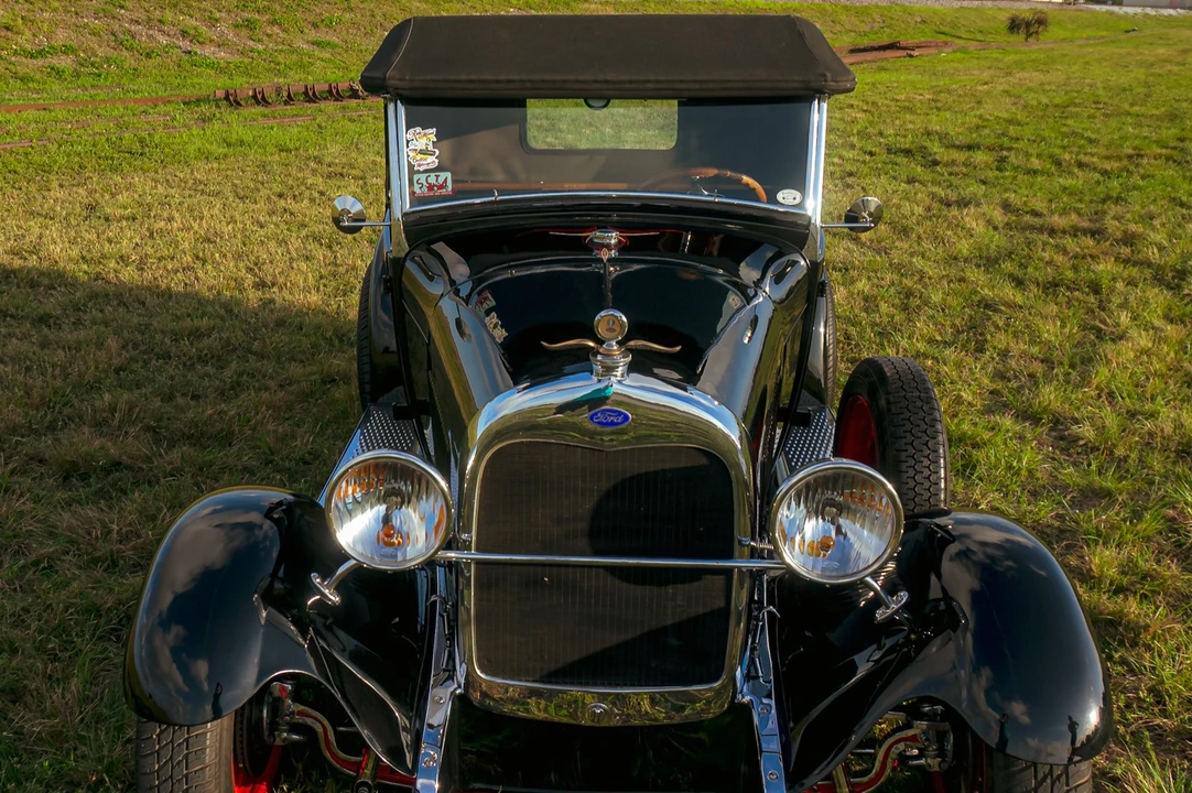 1929 Ford Model A Pickup & Model AA - Image 4 of 31