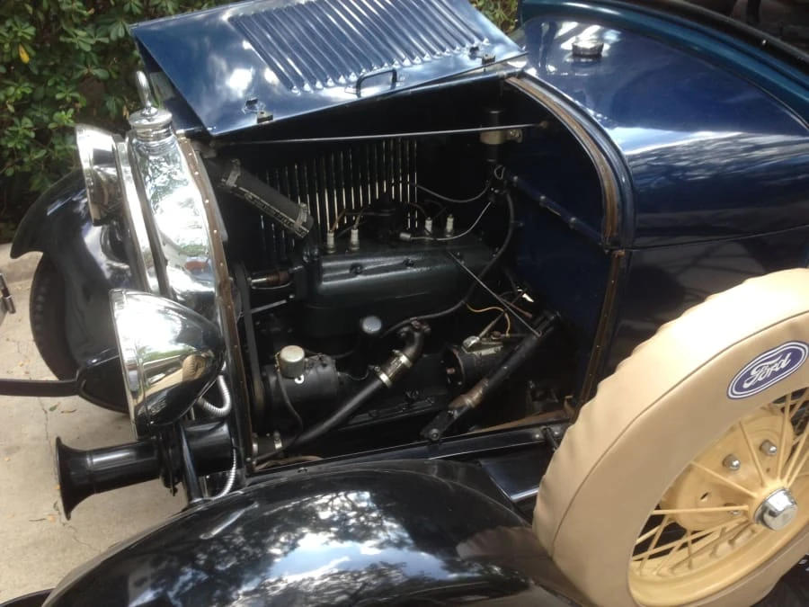 1929 Ford Model A Pickup & Model AA - Image 6 of 10