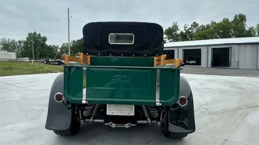 1929 Ford Model A Pickup & Model AA - Image 4 of 7