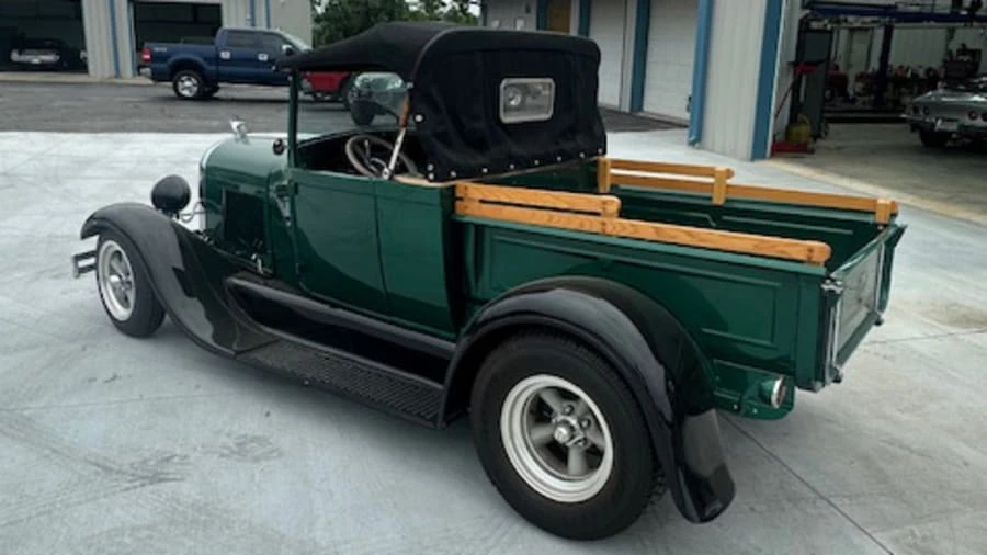 1929 Ford Model A Pickup & Model AA - Image 3 of 7