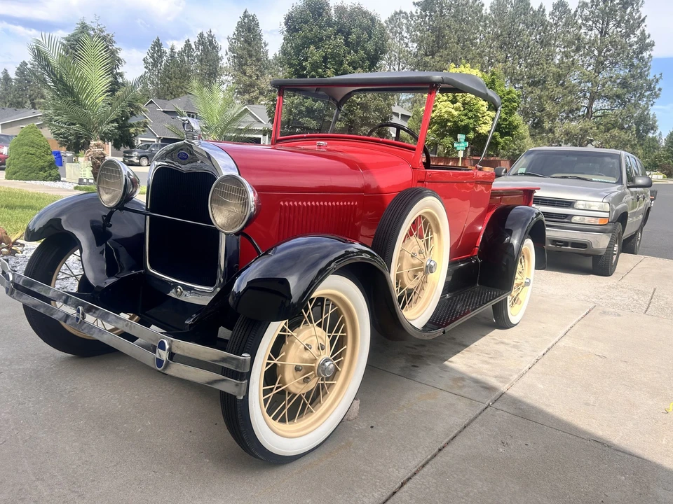 1929 Ford Model A Pickup & Model AA - Image 2 of 31