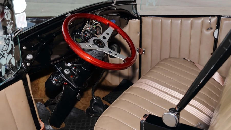 1929 Ford Model A Pickup & Model AA - Image 4 of 24