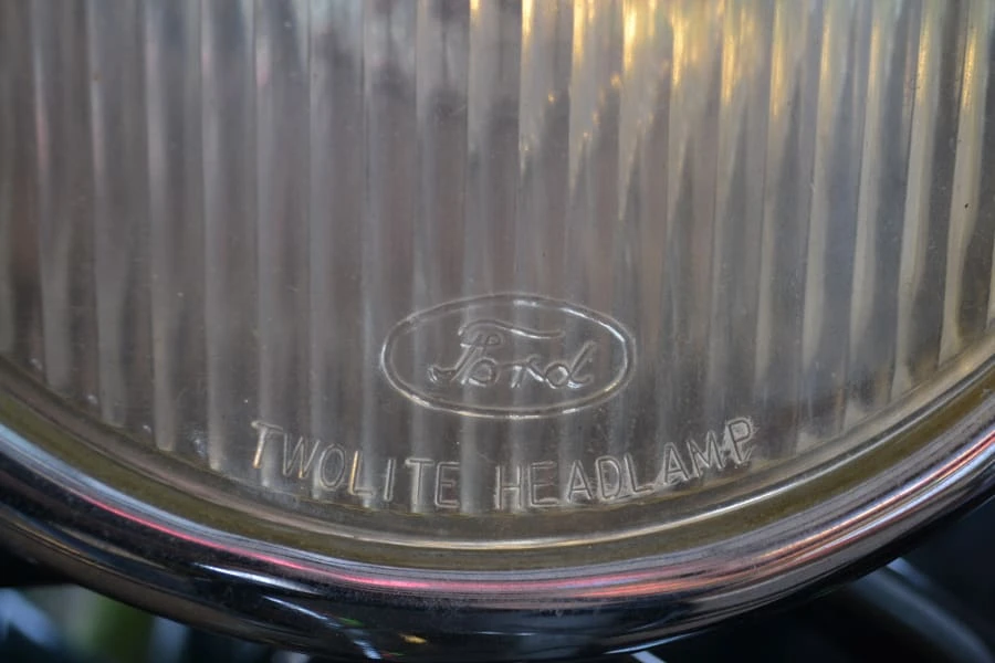 1929 Ford Model A Pickup & Model AA - Image 9 of 12