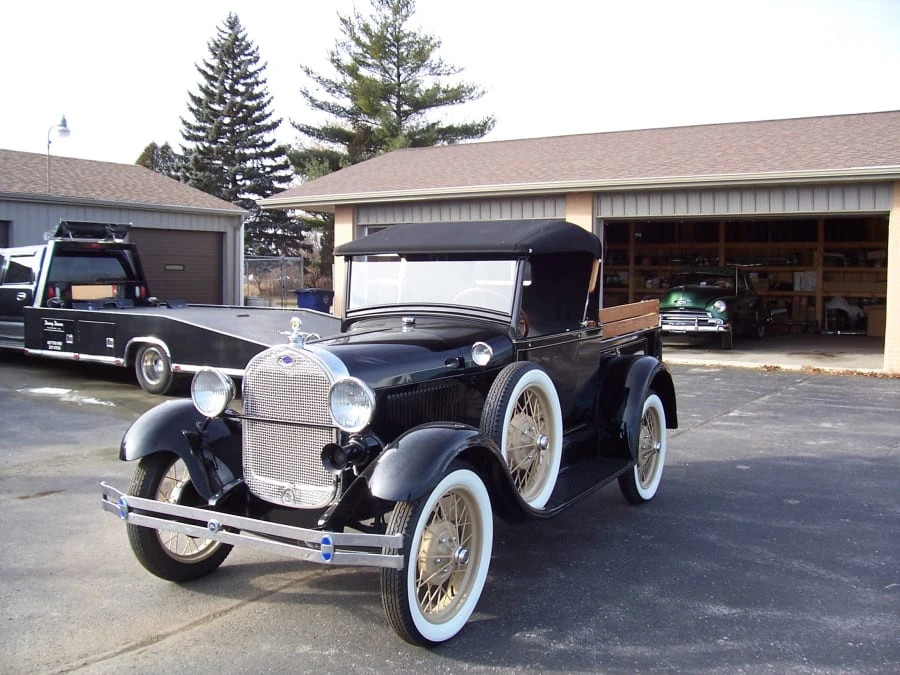 1929 Ford Model A Pickup & Model AA - Image 4 of 6