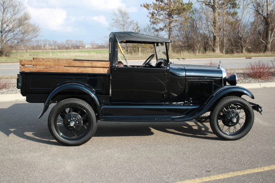 1929 Ford Model A Pickup & Model AA - Image 3 of 8