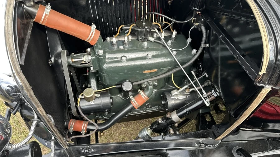 1929 Ford Model A Pickup & Model AA - Image 6 of 6