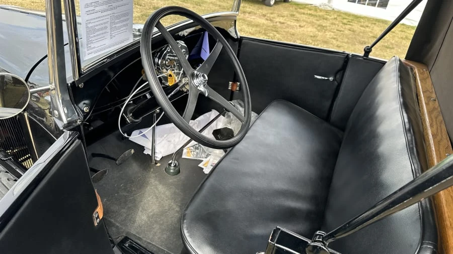 1929 Ford Model A Pickup & Model AA - Image 5 of 6