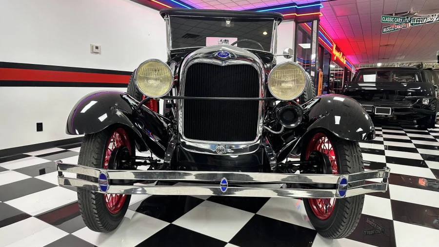 1929 Ford Model A Pickup & Model AA - Image 3 of 19