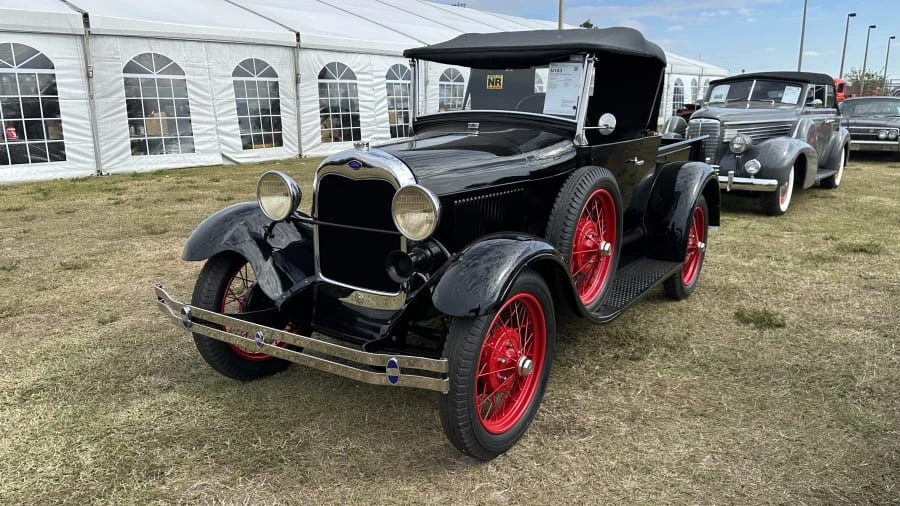 1929 Ford Model A Pickup & Model AA - Image 3 of 6