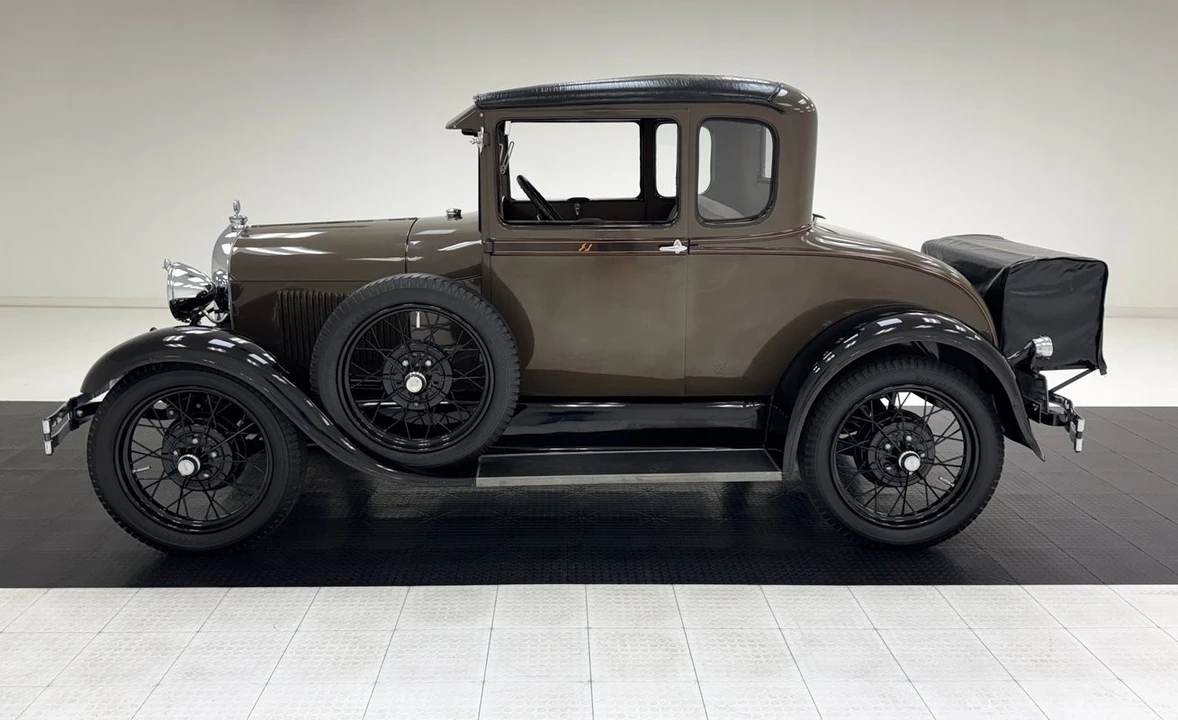 1929 Ford Model A - Image 2 of 31