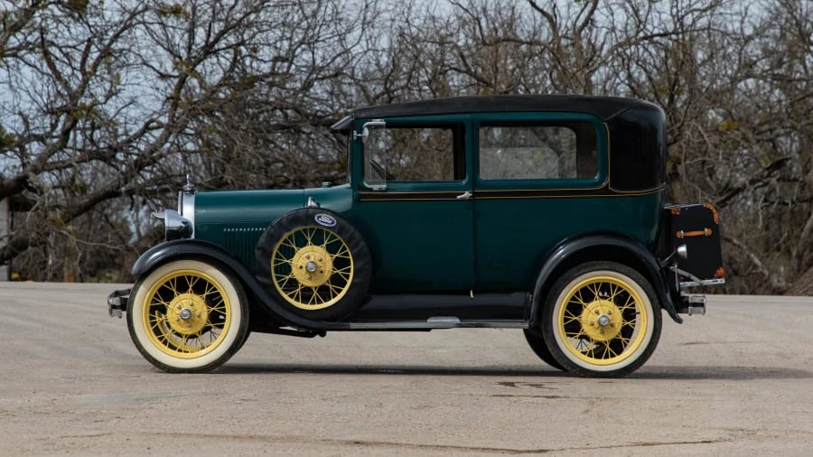 1929 Ford Model A - Image 2 of 12