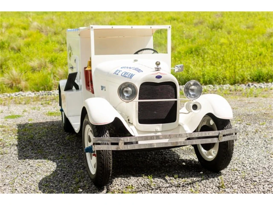 1929 Ford Model A Pickup & Model AA - Image 6 of 18