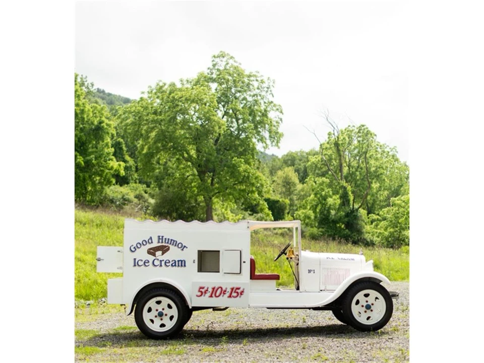 1929 Ford Model A Pickup & Model AA - Image 2 of 18